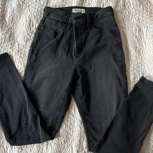 Size 26 BlackCurvy Roadtripper Madewell Jeans